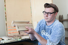 Tim Kündig, Preisträger der Bachelor Award 2015 der Swiss Design Association (SDA)  