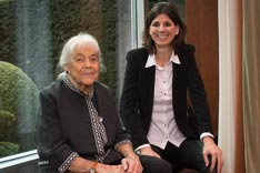 Ursula Brunner (links), Gewinnerin des Women’s Business Award 2014, und Karin Stierlin, Gewinnerin des Women’s Business Motivationspreises 2014 der Hochschule Luzern.