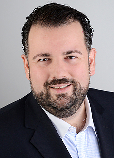 Porträt Oscar Neira