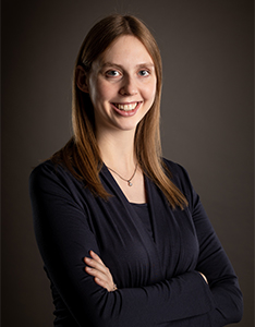 Portrait von Sanne Lorenzen, Dozentin für Musiktheorie ab Herbstsemester 2026 an der HSLU. 