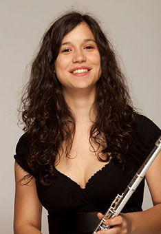 Portrait von Ruta Fernandes, Flötenstudentin