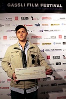 Gässli Film Festival, Preisverleihung an Alexander DeBiasi - Bischof 