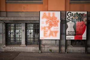 «All You CanNOT Eat. Fake Food auf Stoff» im Textilmuseum St.Gallen, Foto: Daniel Ammann