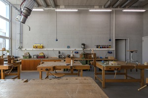Hochschule Luzern – Design & Kunst, Holz