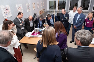 Präsentation in den Textil-Werkstätten anlässlich der Eröffnungsfeier des Neubaus der Hochschule Luzern – Design & Kunst am Freitag, 29.11.2019