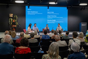 Podiumsdiskussion