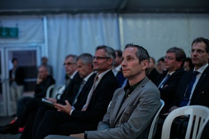 Xaver Büeler, Matthias Michel und René Hüsler in der ersten Reihe. @Hochschule Luzern/P. Kälin