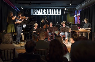 Das Volksmusik-Ensemble am Musikfestival Szenenwechsel 2019