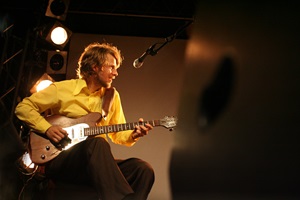 Kalle Kalime, neuer E-Gitarren Dozent am Institut Jazz ab Herbst 2017. (Foto Maarit Kytharju)