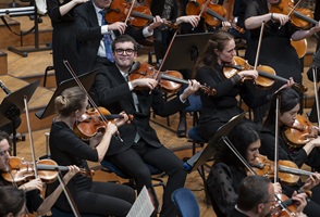 Gemeinsame Aufführung des HSLU Sinfonieorchesters und des Luzerner Sinfonieorchesters im KKL Luzern, 29. Januar 2026. Bild HSLU/Priska Ketterer