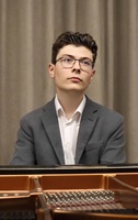 Mikhail Krasnenker, Klavier (Master Solo Performance an der HSLU Musik). Bild Aliaksei Chvarkou