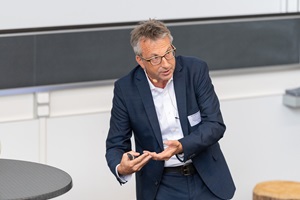 Jörg Worlitschek: Dezentrale Energiesysteme für mehr erneuerbare Energie