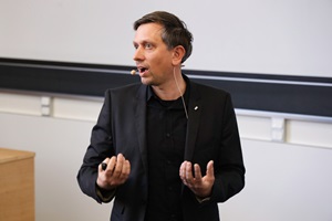 Prof. Björn Schrader, Hochschule Luzern 