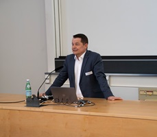 Prof. Urs-Peter Menti, Institut für Gebäudetechnik und Energie IGE – HSLU