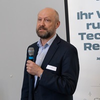 Tim Walsh, Siemens Schweiz AG