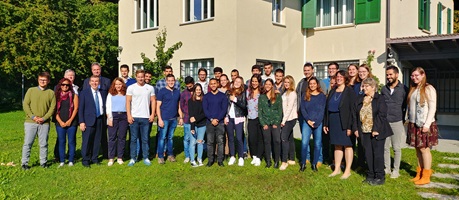 Studierendengruppe in der Residenz des israelischen Botschafters in Muri b. Bern