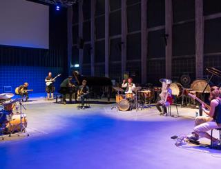 Zeitgenössische und improvisierte Musik im Rahmen der Eröffnung des neuen Gebäudes der Hochschule Luzern – Musik, September 2020 (Foto: Priska Ketterer).