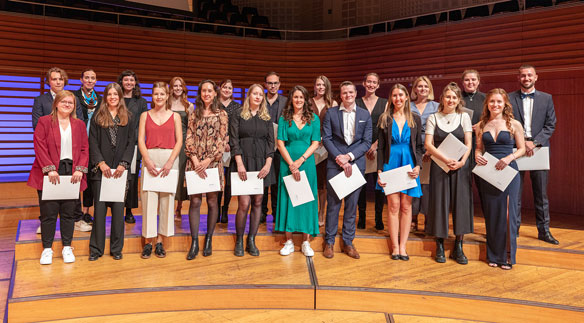 Diplomfeier Wirtschaft 2022