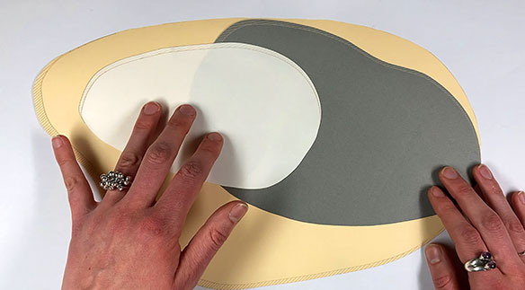 Käuferinnen und Käufer können ihren Teppich individuell gestallten. Bild: HSLU