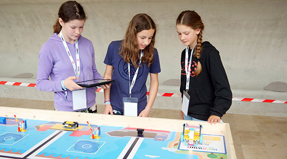 Teilnehmende der WRO 2023