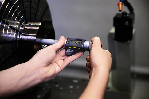 Fotos: Iris Krebs, Geigenbauschule Brienz, Reto Klink