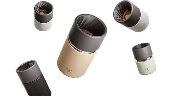 Foto zeigt den IRISgo Kaffeebecher in verschiedenen Farben.