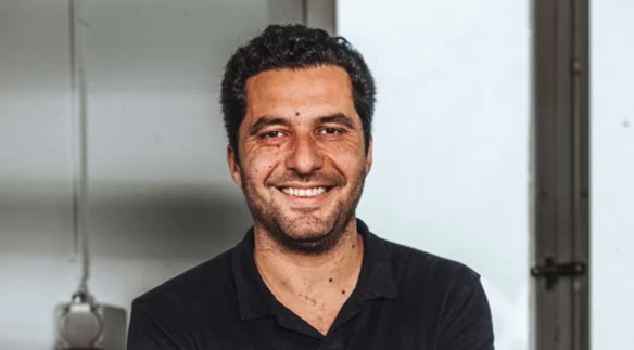  Portrait von Klaus Oberholzer, Dozent WBK UX Strategy and Operations