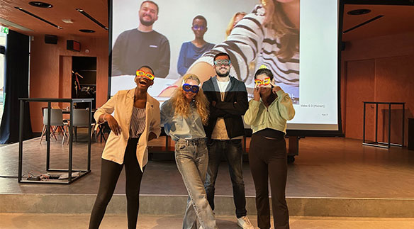 Students wearing masks - Creativity Block Week HSLU