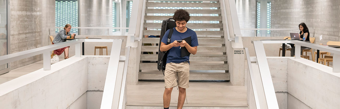 Studierende an der HSLU