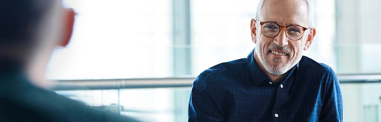 Zwei Männer im Meeting