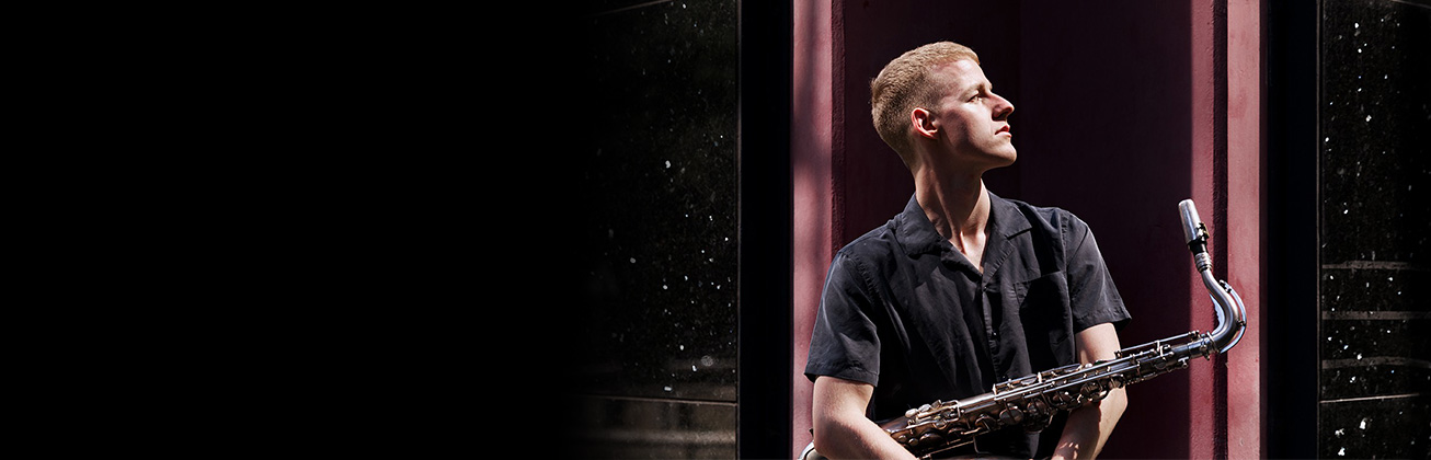 Fabian Willmann wird ab Herbstsemester 2026/27 Dozent für Jazz-Saxofon an der HSLU Musik. 