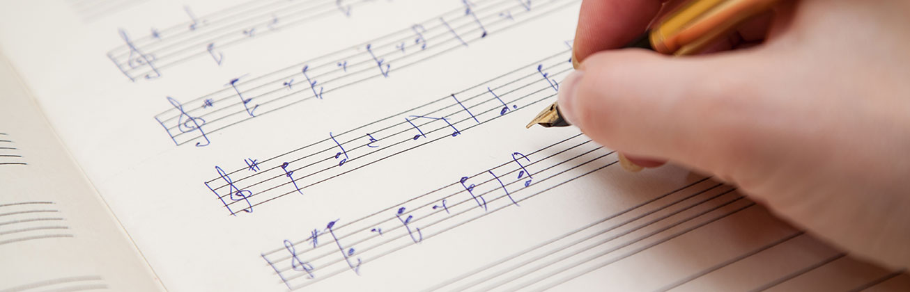Musik komponieren im Studiengang Bachelor of Arts in Music/Komposition.