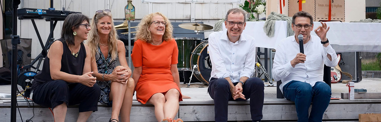 Christine Bratrich, Andrea Weber-Hansen, Sabine Sulzer, Manfred Huber und Viktor Sigrist (c) Ernst Kehrli