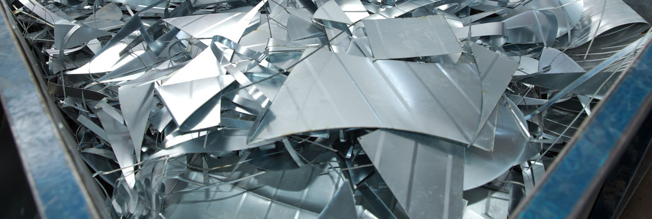 Sortiertes Metall im Recycling-Prozess