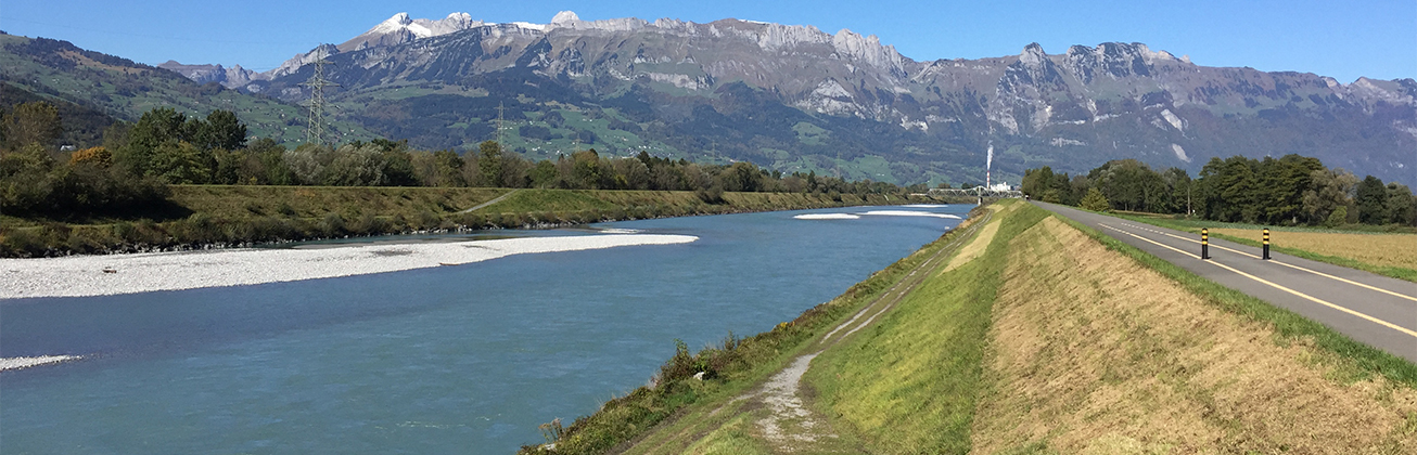 Geotechnik und Naturgefahren: Rheindamm