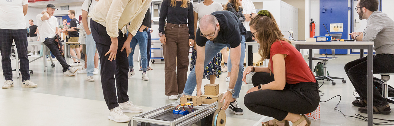 Bachelor-Studium: Theorie und Praxis verbinden!