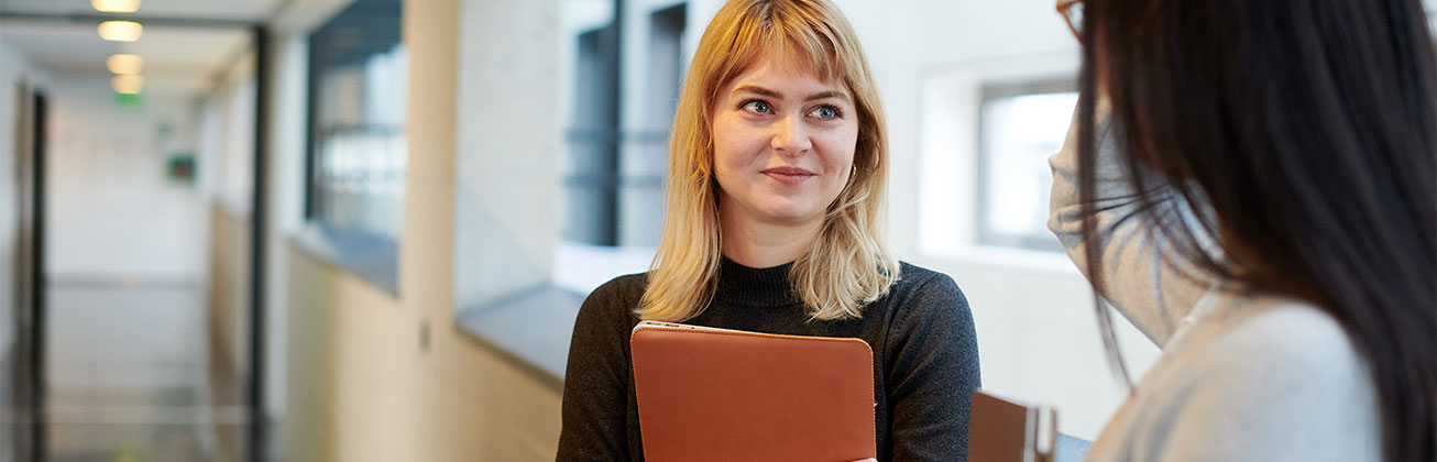 BusinessLaw und LegalTech Studentinnen an der Hochschule Luzern