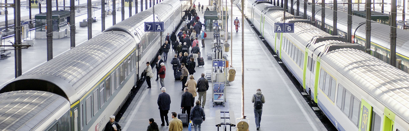 Bahnhof Luzern: Für viele Pendler ist der Zug das ideale Verkehrsmittel.