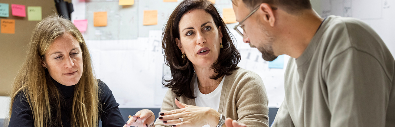 3 Personen haben eine Sitzung