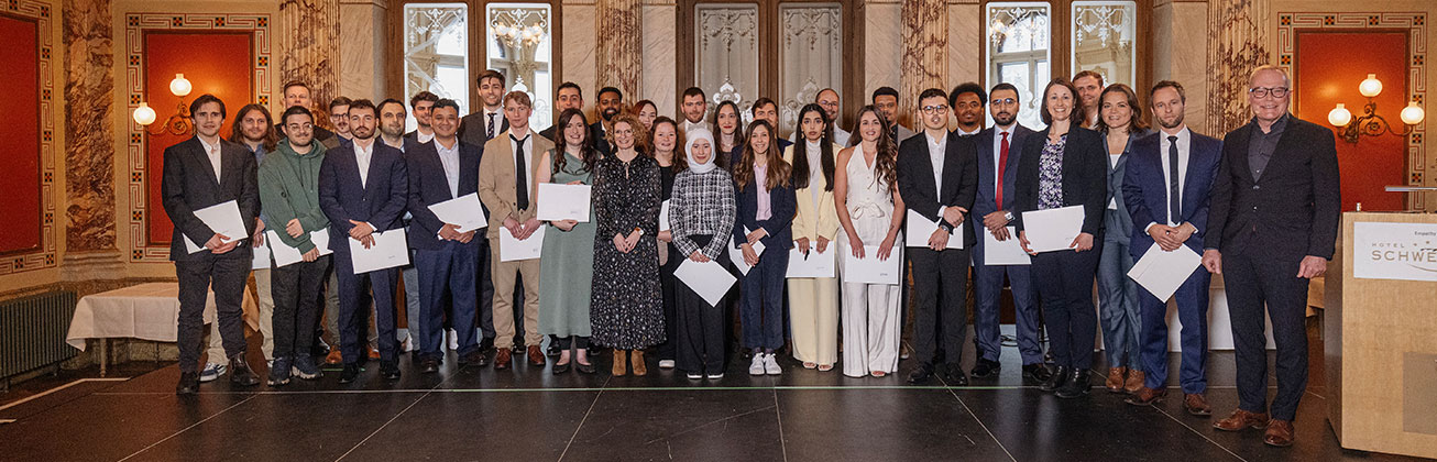 Masterabsolventen und -absolventinnen 2026 Hochschule Luzern HSLU, MSc in Applied Information and Data Science