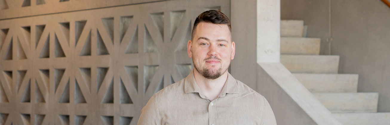 Matteo Karten, a graduate of the MSc in Applied Information and Data Science at the Lucerne University of Applied Sciences and Arts