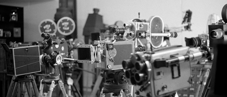 Forschung mit und zu analogen Filmgeräten privater Schweizer Sammlungen