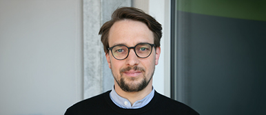 Portrait von Andreas Unteidig, Dozent beim Bachelor Creative Transformation der HSLU – Design Film Kunst. 
