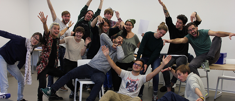 Klassenfoto im Bachelor Animation