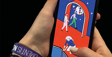 Smartphone mit VOID App auf dem Bildschirm