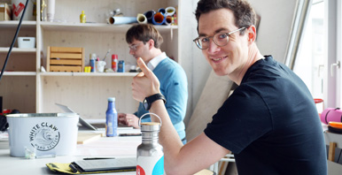 Spatial Design Studierende im Atelier