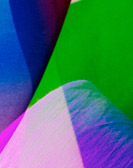 Eine Fläche, die grün, blau und rosa ist