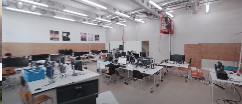 Drohnenflug durch die Werkstätten