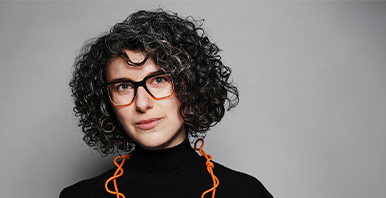 Portrait von Irina Rubina, Dozentin beim Master Animation der HSLU – Design Film Kunst. 