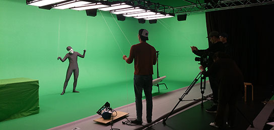 IDA102_Mimicking the World